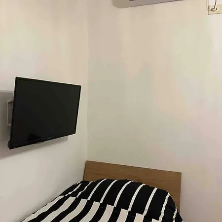 Central 2 Apartman *